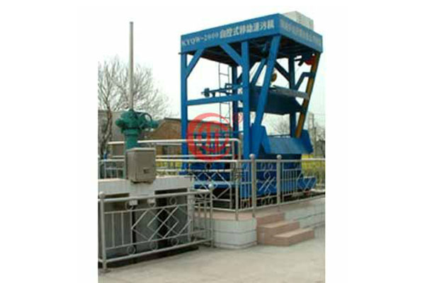 KYQW型移動式平面格栅除污機.jpg